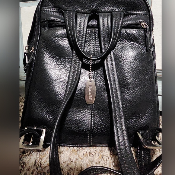 Leather backpack, multiple pockets - Picture 2 of 15